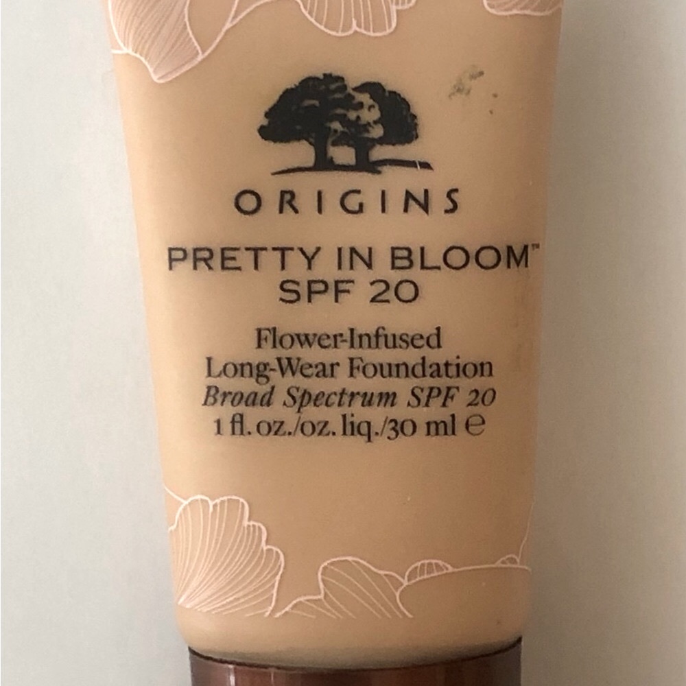 Auth Origins Pretty in bloom flower infused long wear foundation/Brand N…